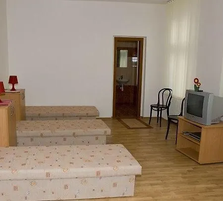 Hostel Hyde Park